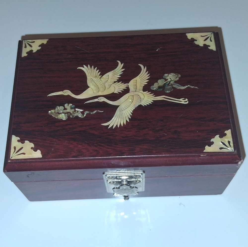Mother Of Pearl‎ Bird Jewelry Box With Mirror Woodgrain